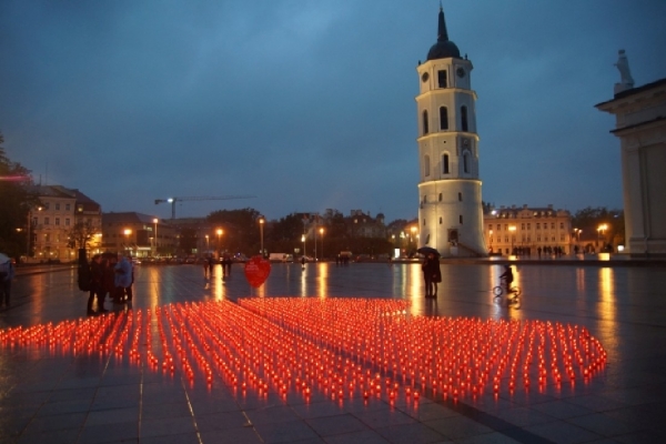 0001_zvakutes-donorams-pagerbti-vilnius-sigitas-aukstuolis-1_1633696761-0931827287b8b584cb5ffd6a221f724b.jpg
